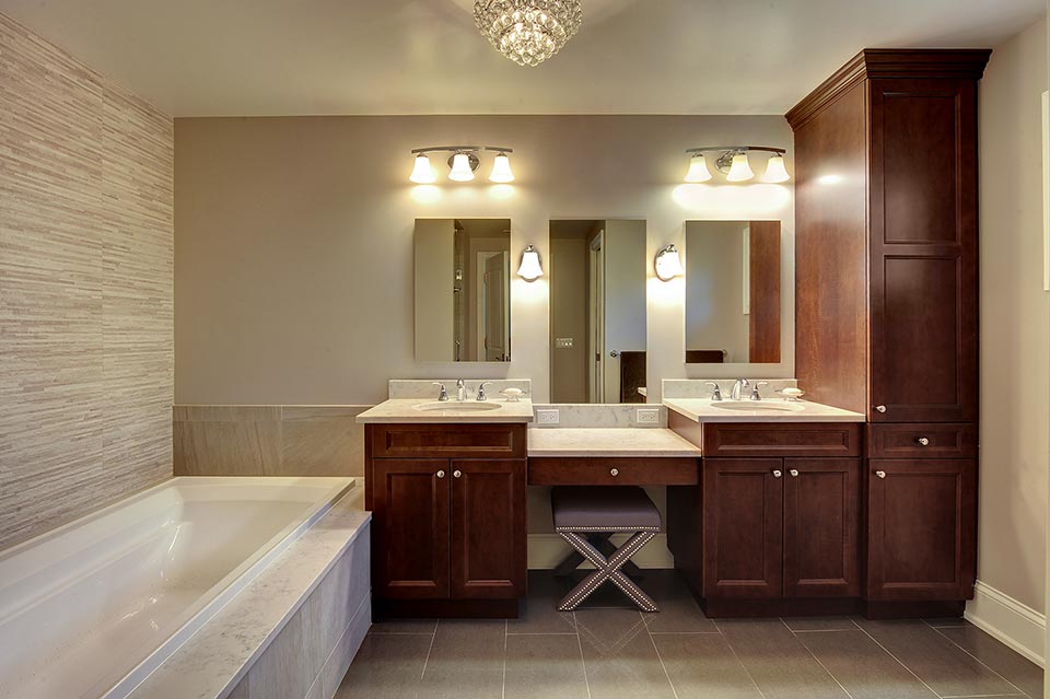 124-Berry-Park-Ridge - Master Bathroom - Globex Developments Custom Homes