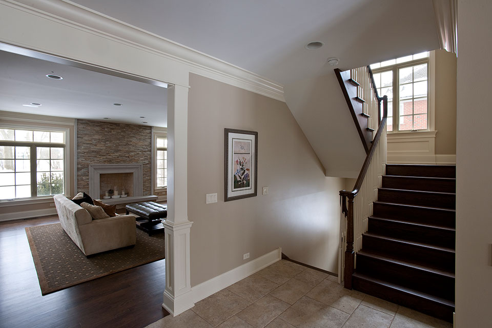 2315-Dewes - Staircase - Globex Developments Custom Homes