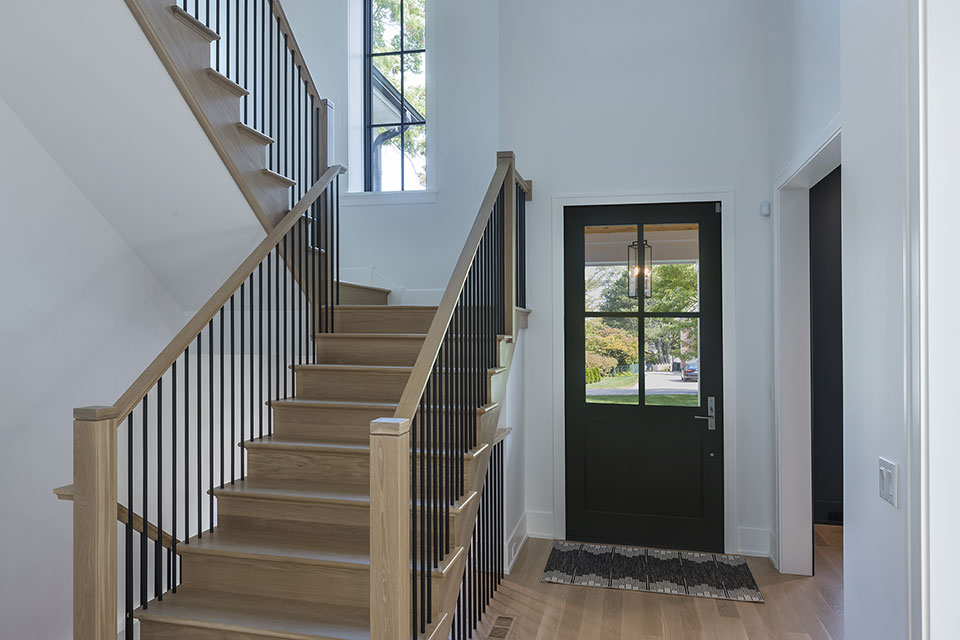 410-Branch-Glenview - Entry Door, Stairs - Globex Developments Custom Homes
