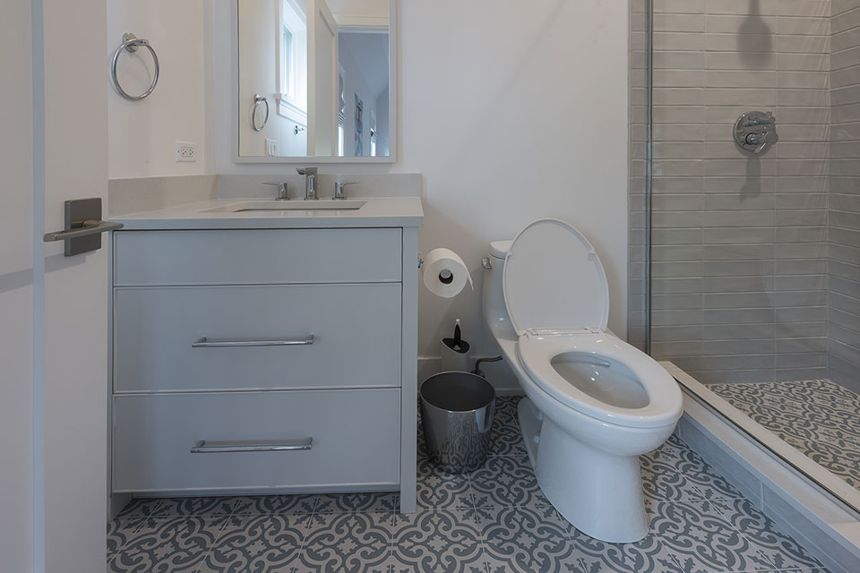 410-Branch-Glenview - Small Bathroom Vanity - Globex Developments Custom Homes