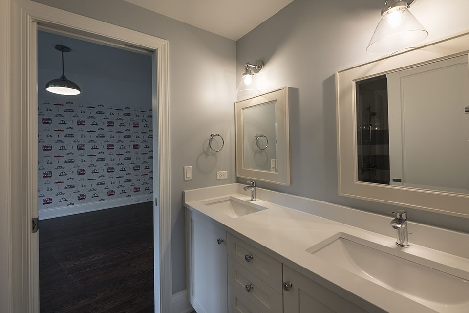 Glenview-Custom-100 - Second Floor Bathroom, Vanity - Globex Developments Custom Homes