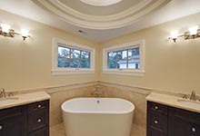 1005-Queens-Glenview - Master  Bathroom  Tub - Globex Developments Custom Homes