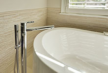 1924-Alexandria-Ct-Northbrook - Master Bathroom Tub Detail - Globex Developments Custom Homes