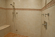2340-Dewes - Bathroom Detail - Globex Developments Custom Homes