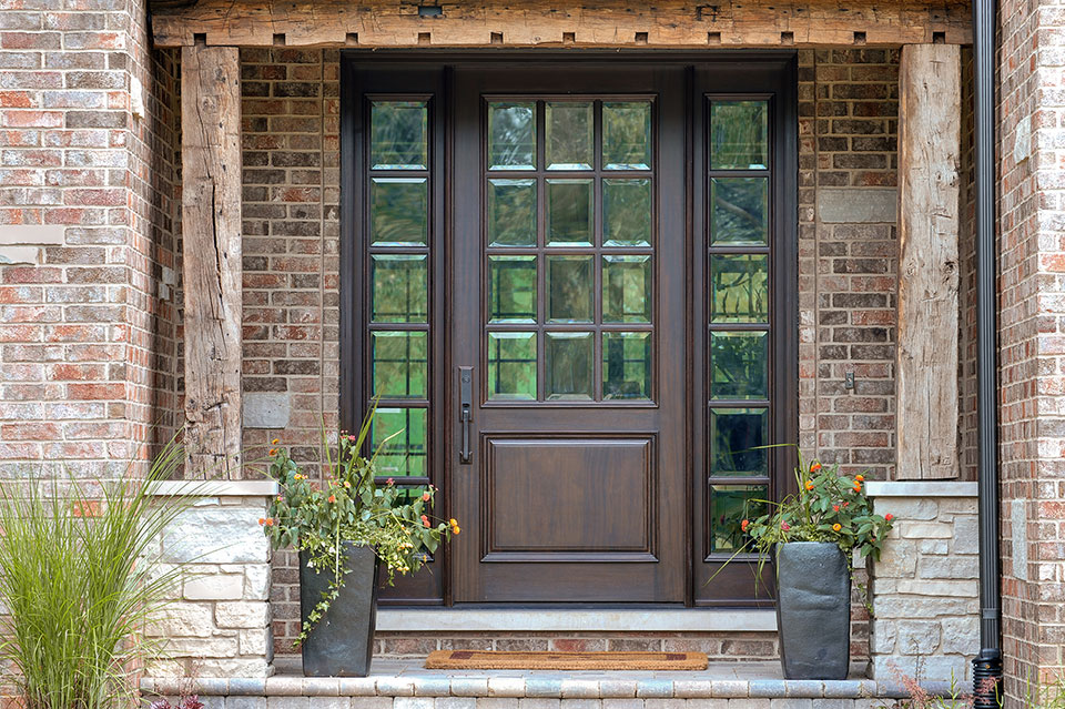316-Luthin-Oak-Brook - Entry-Door-Exterior-Detail - Globex Developments Custom Homes