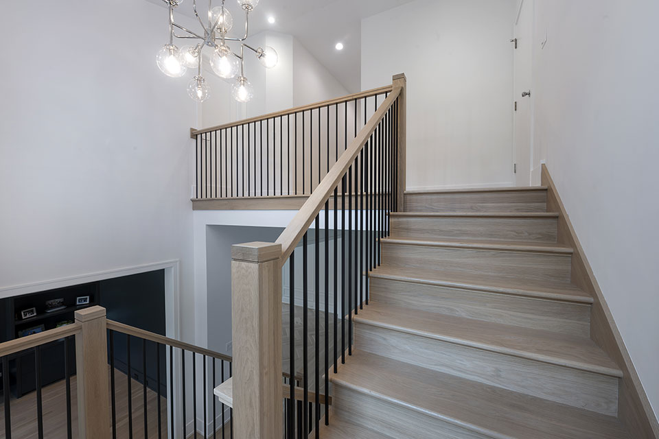 410-Branch-Glenview - Stairs - Globex Developments Custom Homes