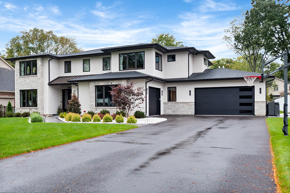 836-Arbor-Ln-Glenview - Front-Elevation-Garage-View - Globex Developments Custom Homes