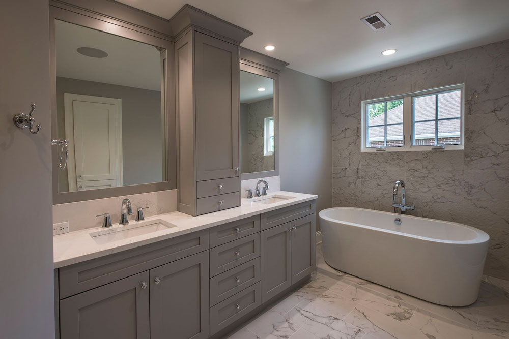 Lenox Custom Home, Illinois Custom Bathroom