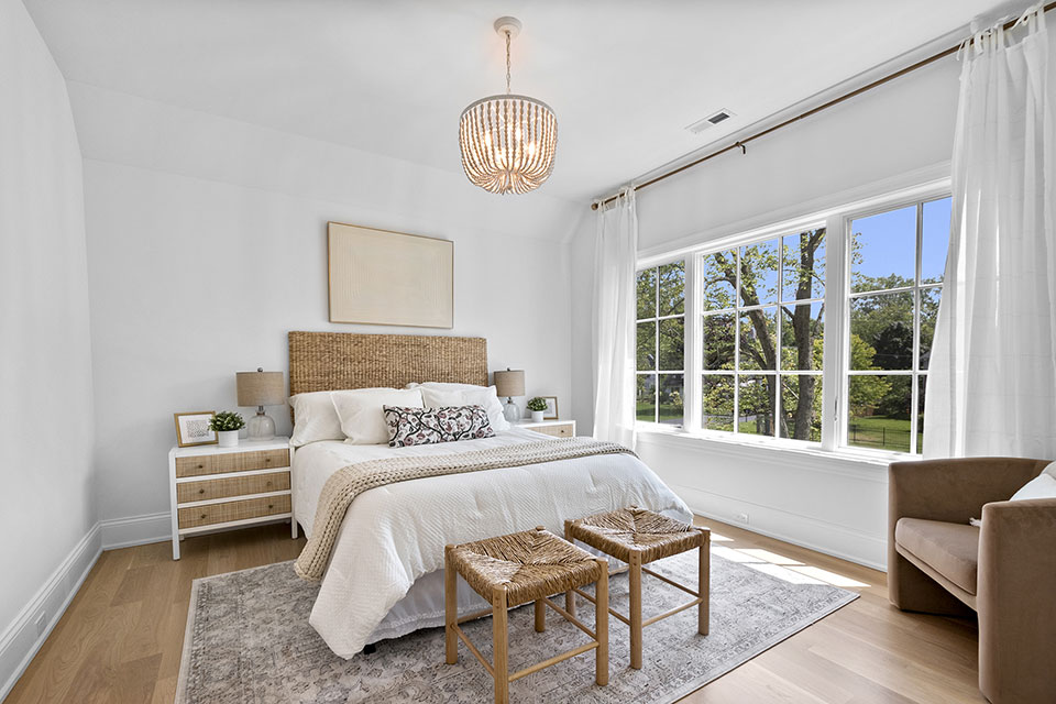 Glenview-Custom-Home-105 - Bedroom - Globex Developments Custom Homes