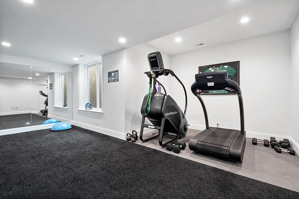 Glenview-Custom-Home-105 - Exercise Room in Basement - Globex Developments Custom Homes