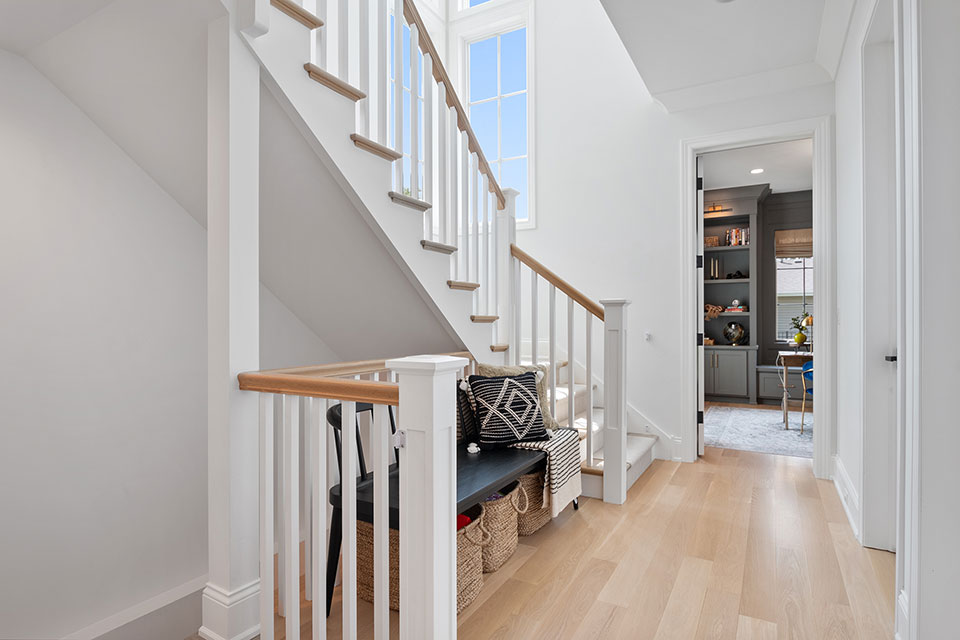 Glenview-Custom-Home-105 - Stairs - Globex Developments Custom Homes