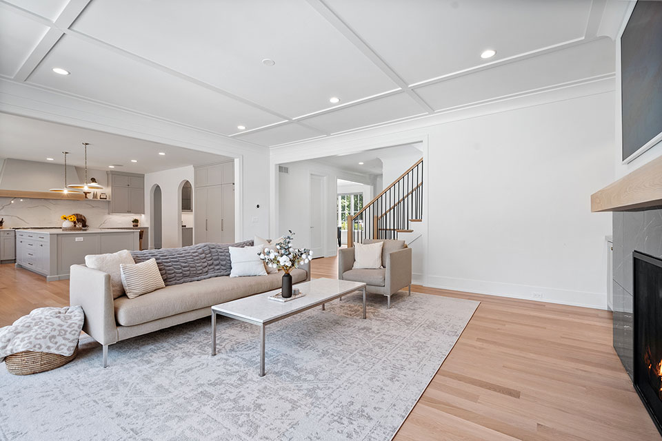 Glenview-Custom-Home-106 - Family Room Kitchen View - Globex Developments Custom Homes