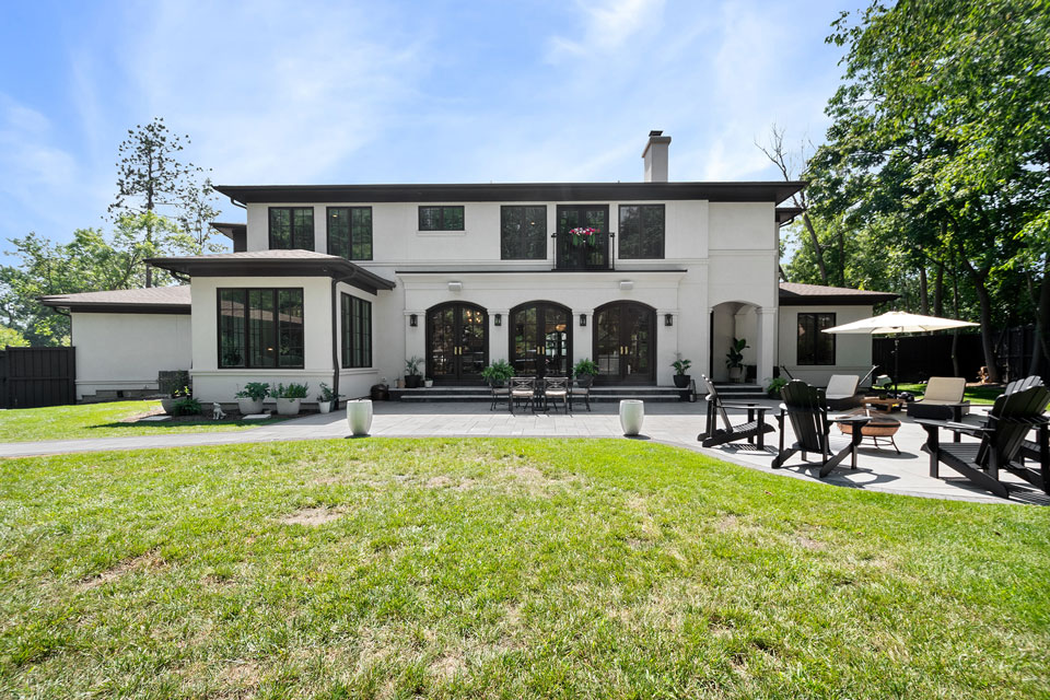Glenview-Custom-Home-107 - Back Elevation - Globex Developments Custom Homes