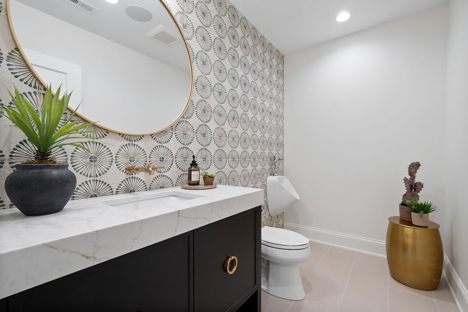 Glenview-Custom-Home-107 - Basement Powder Room - Globex Developments Custom Homes