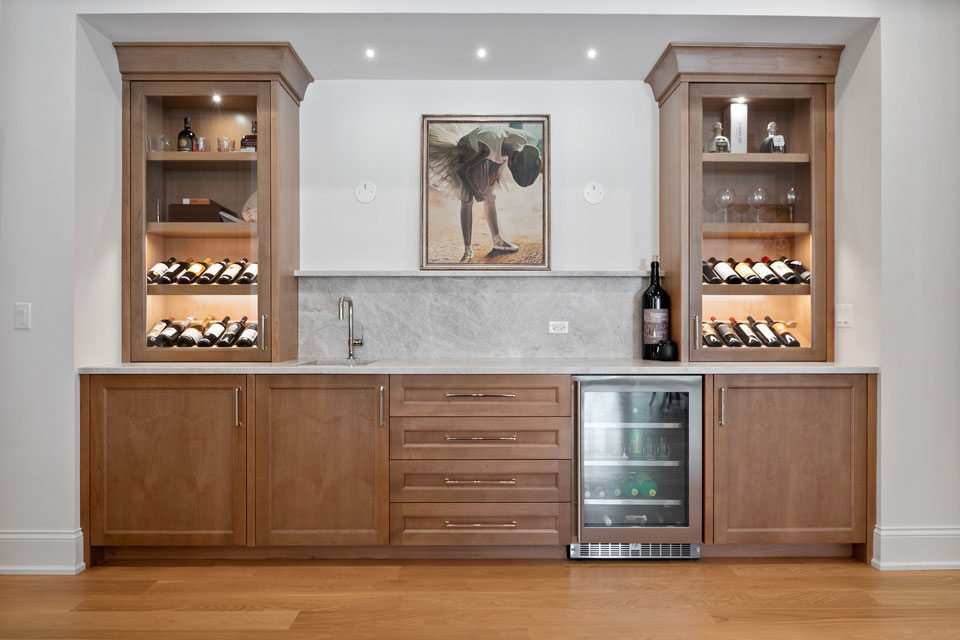 Glenview-Custom-Home-107 - Butlers Pantry - Globex Developments Custom Homes