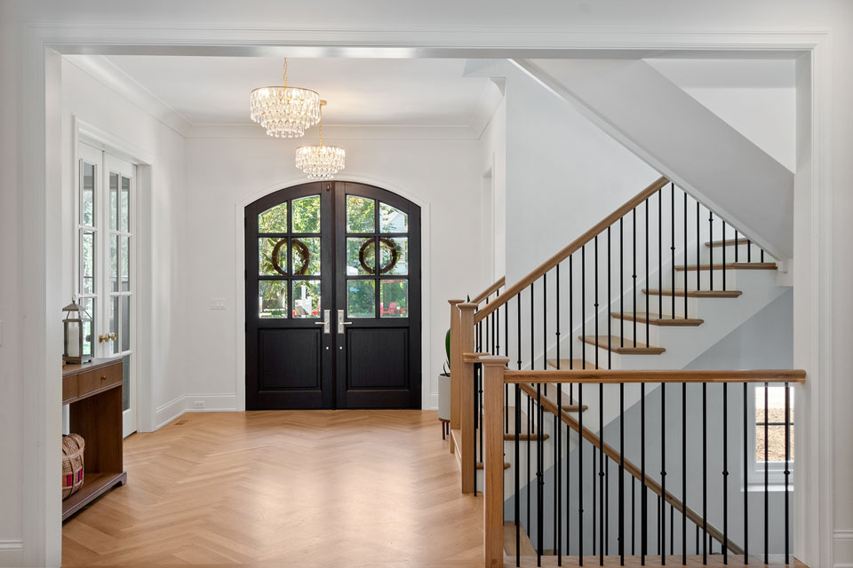 Glenview-Custom-Home-107 - Foyer Entry Door - Globex Developments Custom Homes