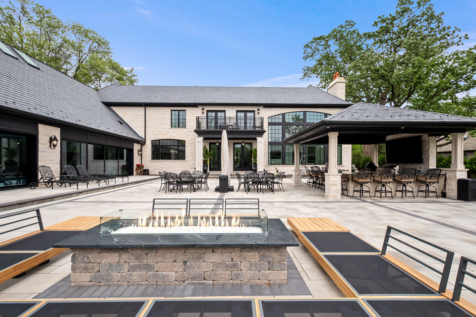 Northfield-Custom-Home-102 - Firepit, Back Elevation - Globex Developments Custom Homes