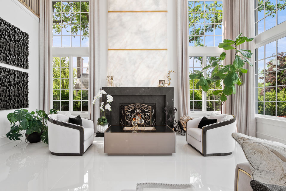 Northfield-Custom-Home-102 - Fireplace - Globex Developments Custom Homes