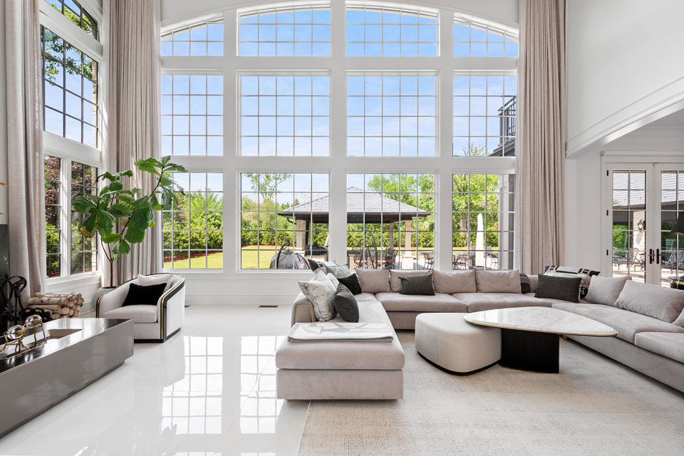 Northfield-Custom-Home-102 - Great Room Window View - Globex Developments Custom Homes
