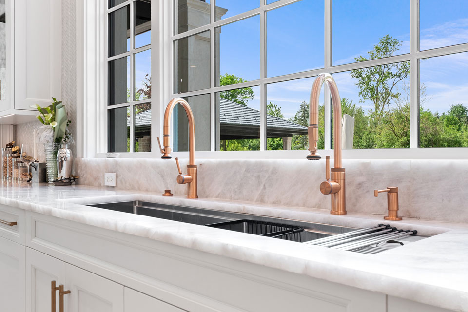 Northfield-Custom-Home-102 - Kitchen Faucets - Globex Developments Custom Homes