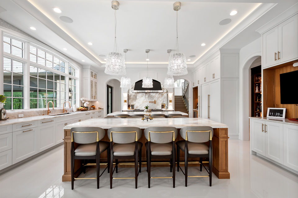 Northfield-Custom-Home-102 - Kitchen Front View - Globex Developments Custom Homes