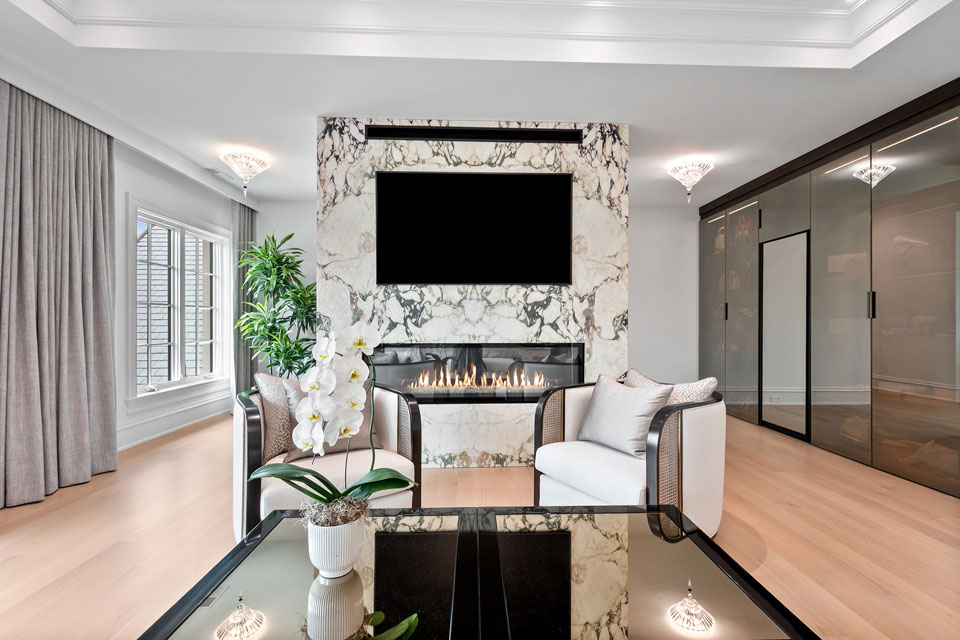 Northfield-Custom-Home-102 - Master Bedroom Fireplace - Globex Developments Custom Homes